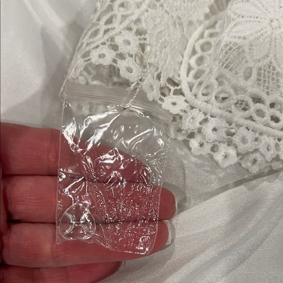 NWT Marlow White Lace Formal Kids Dress size 2/3 years - Picture 8 of 12